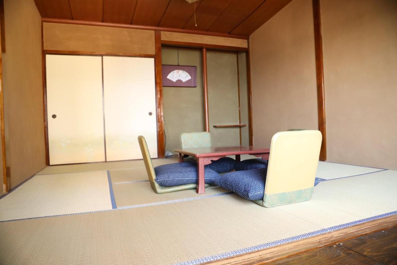 Guesthouse Nishihara อาตามิ ภายนอก รูปภาพ