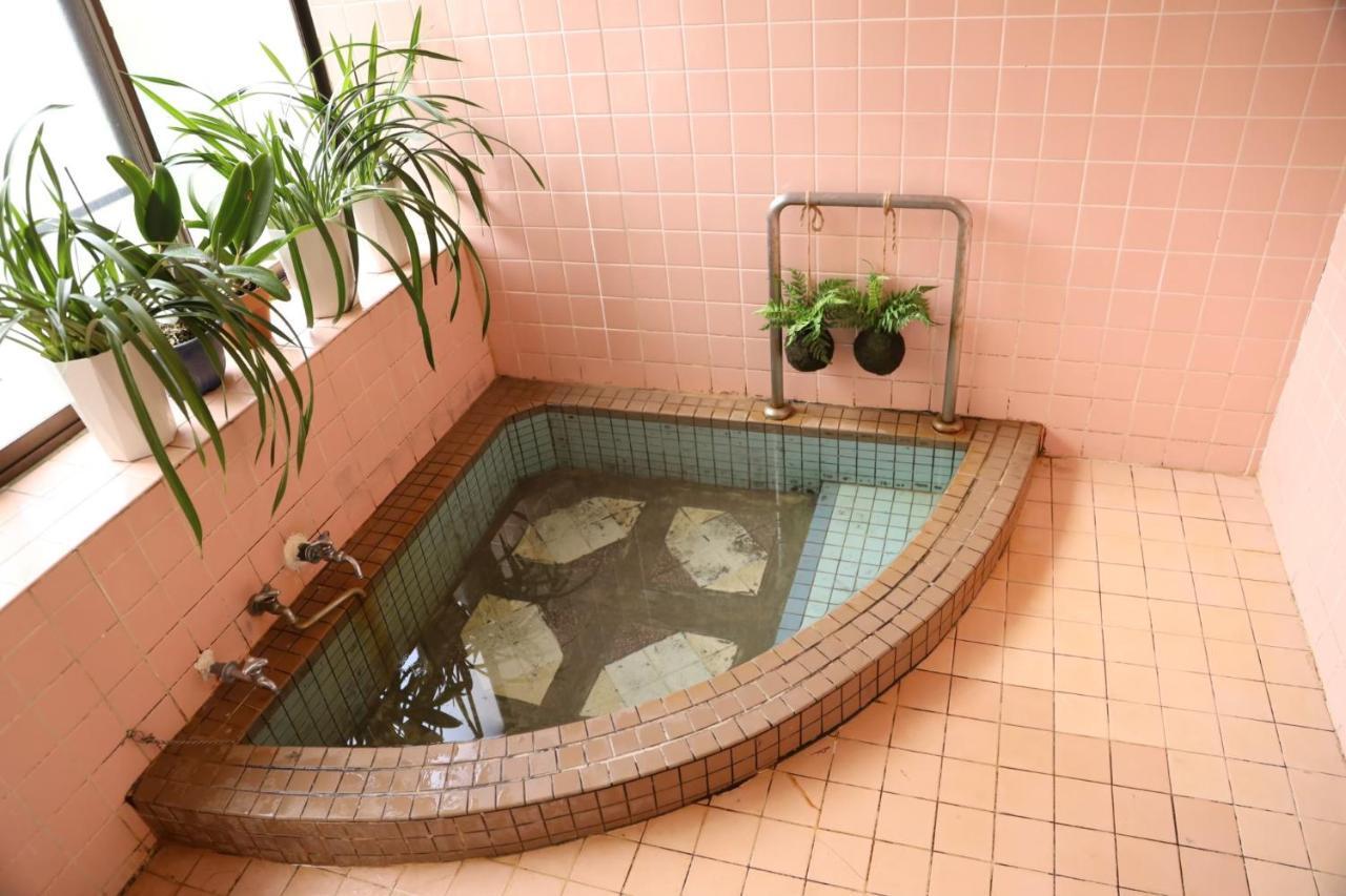 Guesthouse Nishihara อาตามิ ภายนอก รูปภาพ